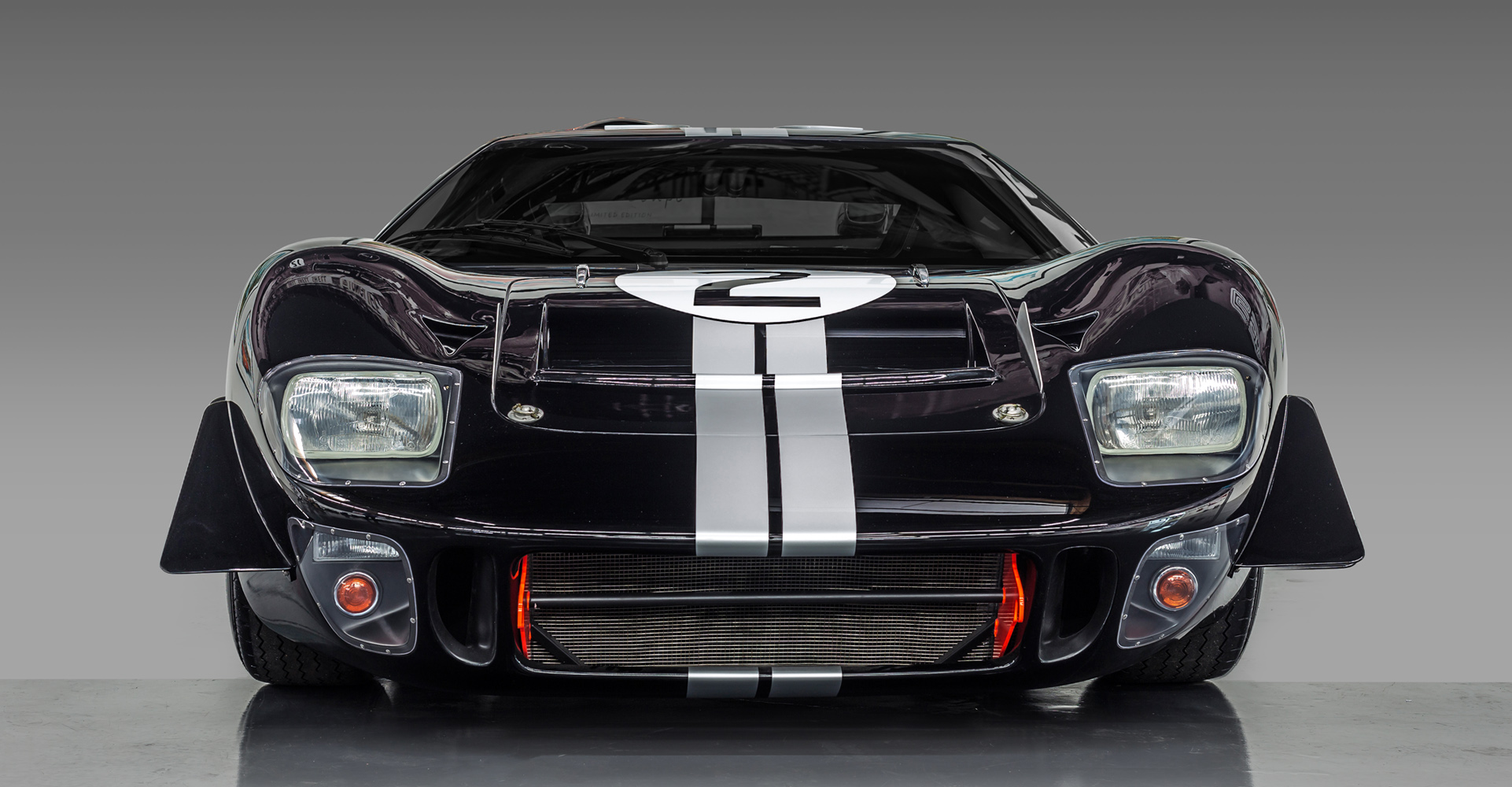 Official GT40 website | Safir GT40 Spares | GT40 cars for sale 