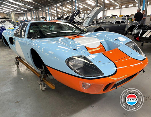 GT40P-2442 MkIcar