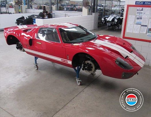 GT40P-2476 MkIcar